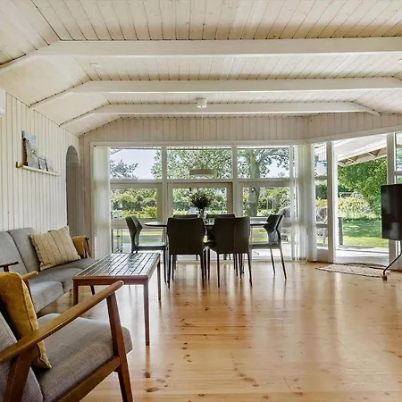 Сasa de vacaciones 8834-glesborg-hemming-nielsens-vej-11 *